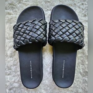 Mercer & Madison Novelle Black Sandals, Slides, Size 7, Like New!